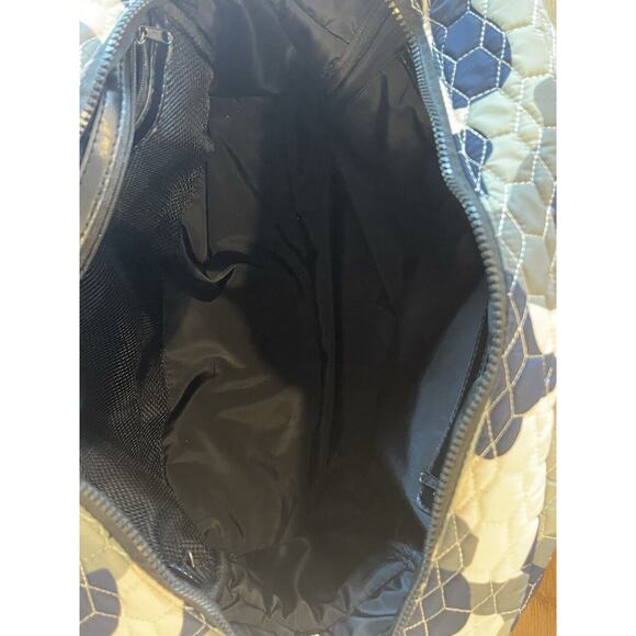 FLYTE Bag: Gym‎ & Travel Quilted Navy And Green Duffel With Travel Sleeve - Picture 13 of 16